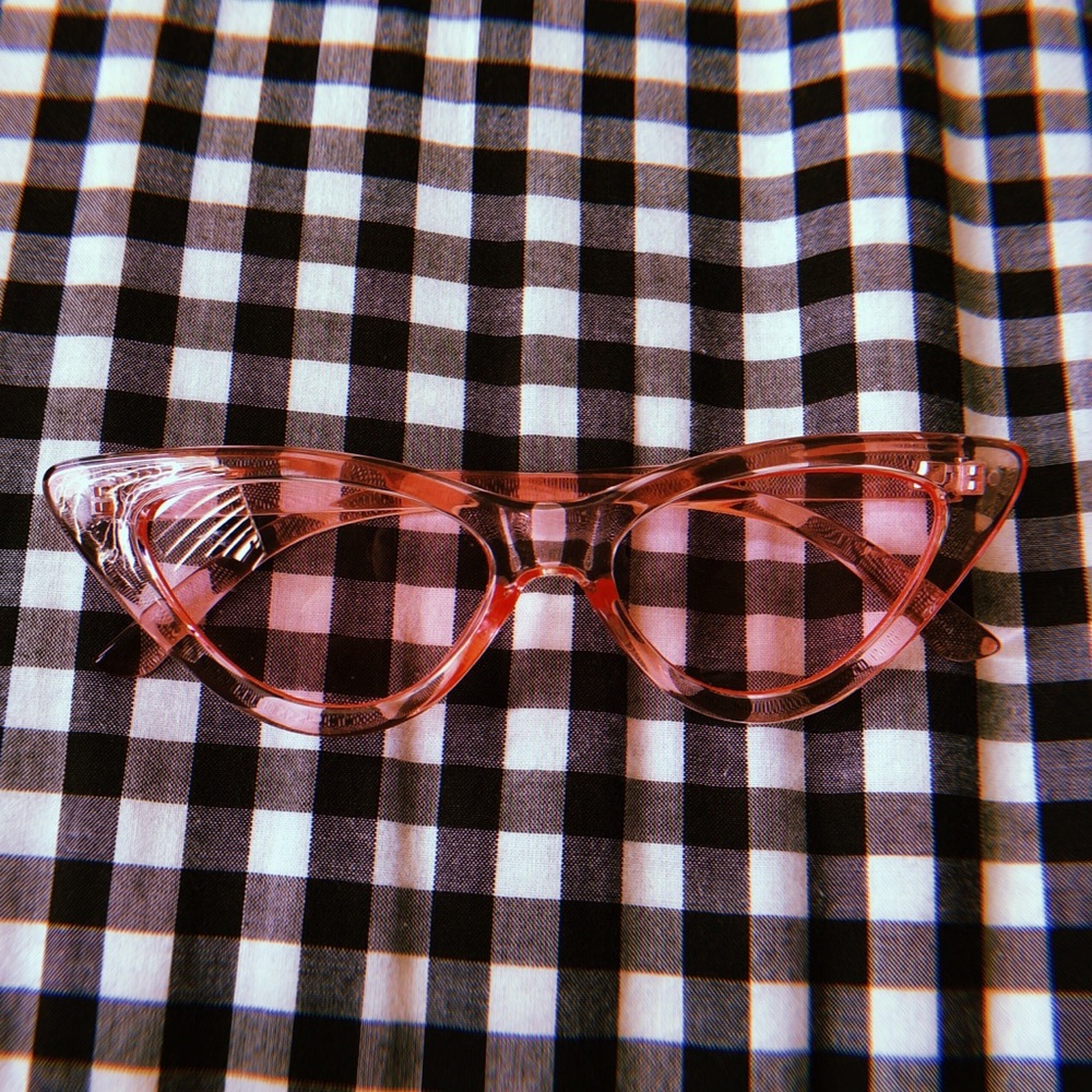 Pink cat-eye sunglasses